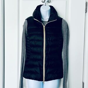 Lilly Pulitzer black packable puffer vest Size S EUC